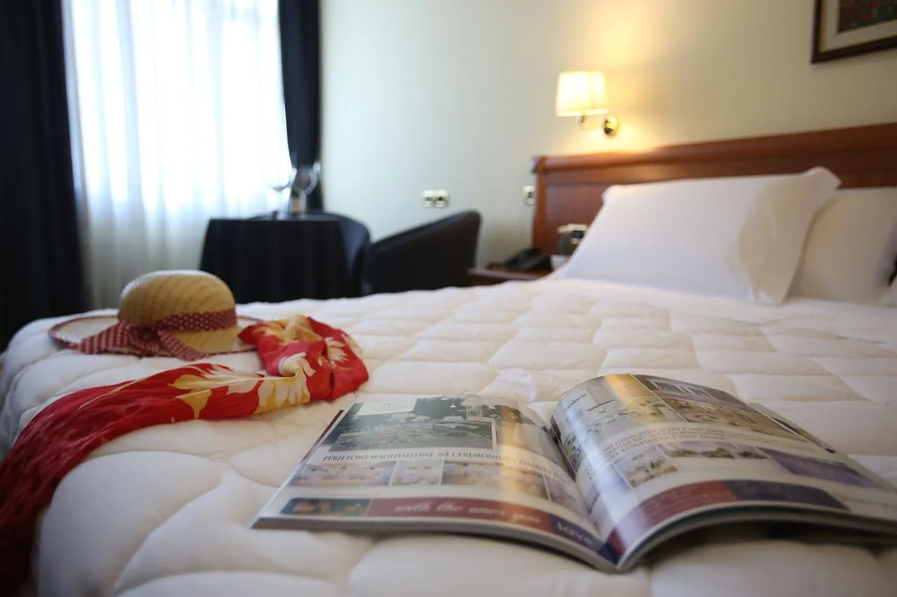 Hotel Continental Vorë