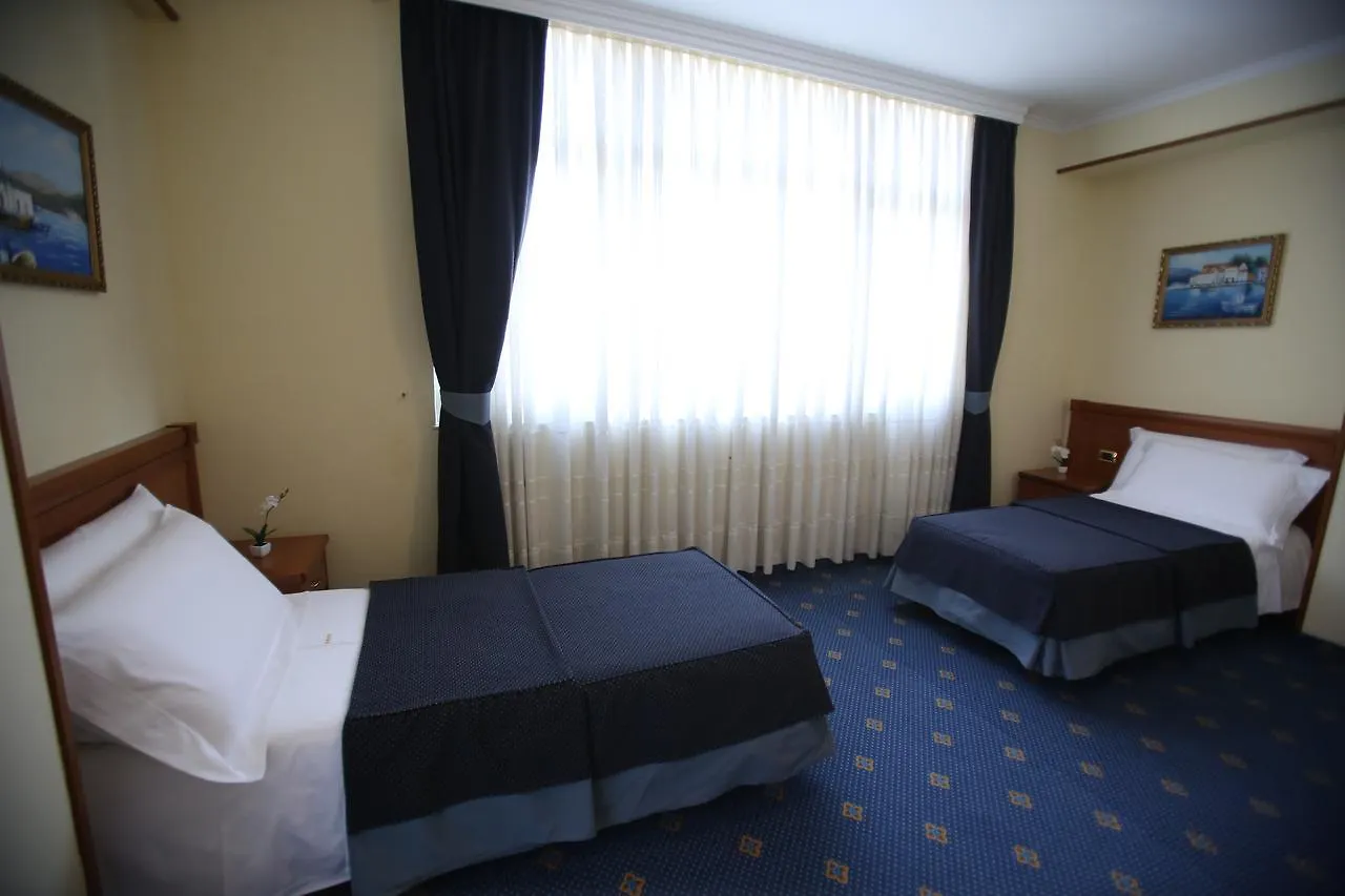 Hotel Continental Vorë