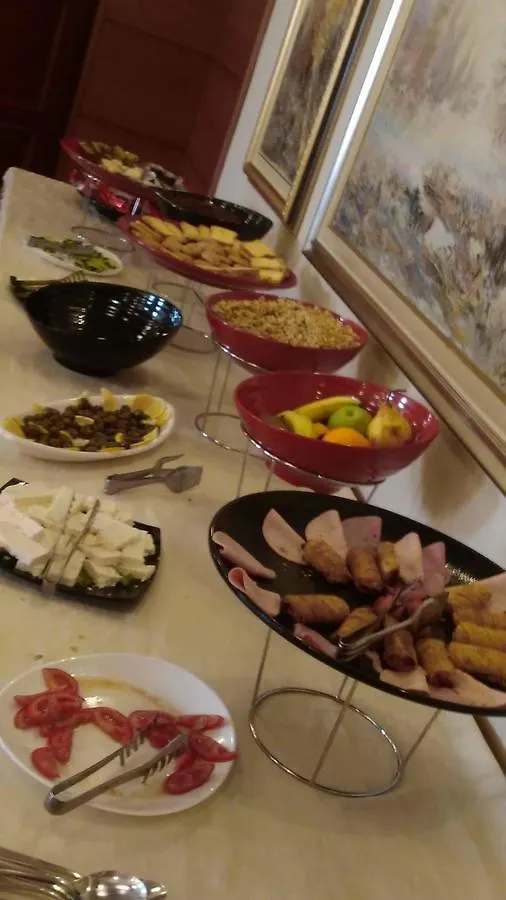 Hotel Continental Vorë